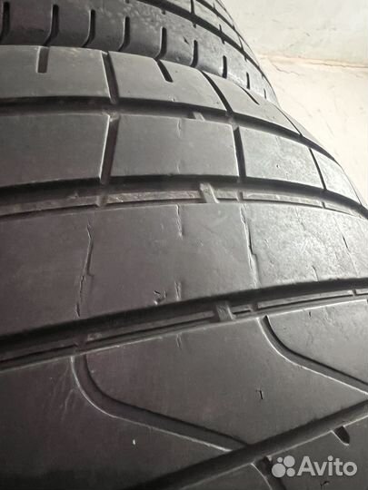 Pirelli P Zero 235/35 R20 и 265/35 R20