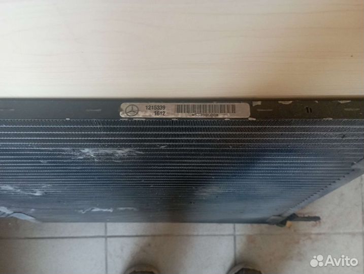 Радиатор кондиционера Мерседес Ml163