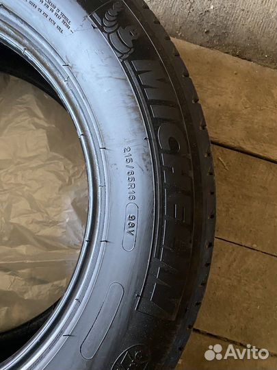 Michelin Maxi Ice 215/65 R16