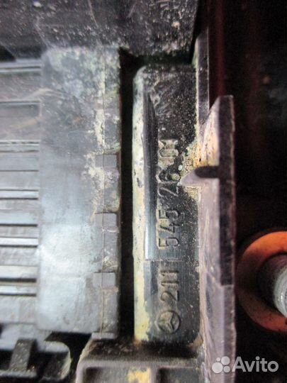 Блок предохранителей W251 R-klasse