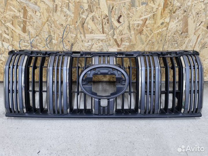 Решетка радиатора Toyota Land Cruiser Prado 150 С