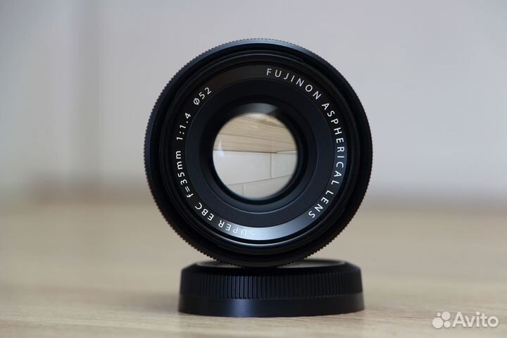 Fujifilm XF 35mm f/1.4 R X-Mount