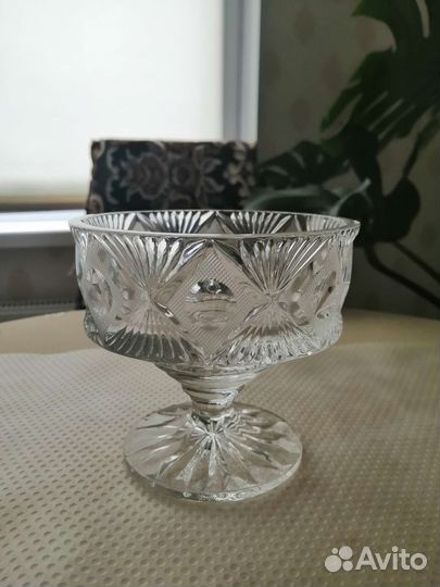 Ваза хрустальная времен СССР
