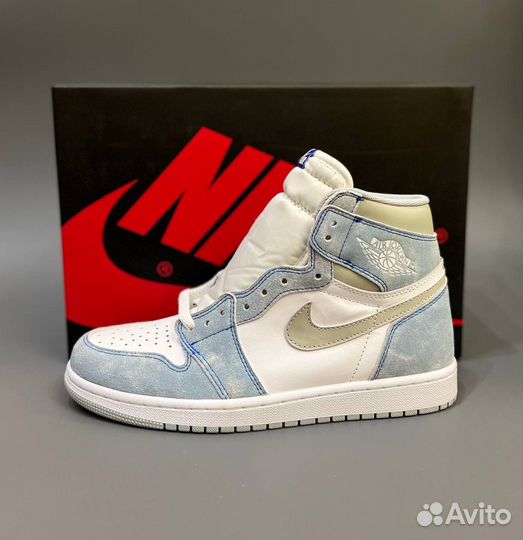 Кроссовки Nike Air Jordan 1 High OG Hyper Royal