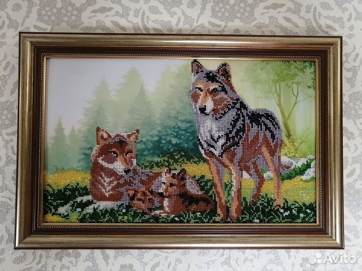 Картина вышитая бисером