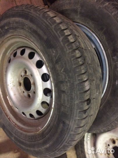 Колесо на прицеп