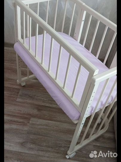 Приставная кроватка