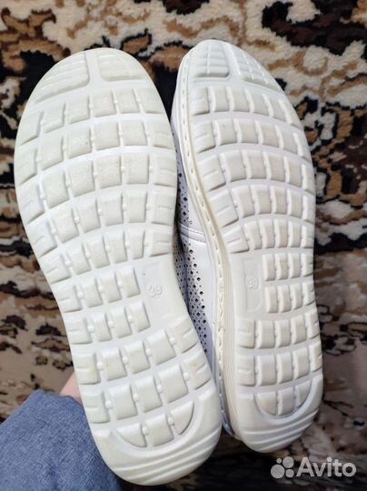 Обувь женская