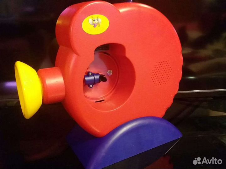 Диапроектор Светлячок нерабочий с пультом