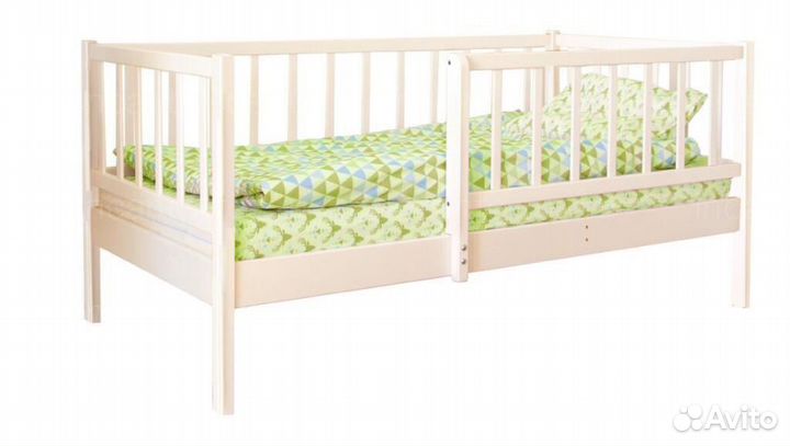Кроватка с бортиком берёза для малыша Лисенок