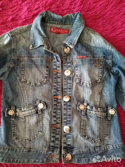 Джинсовая куртка (L)