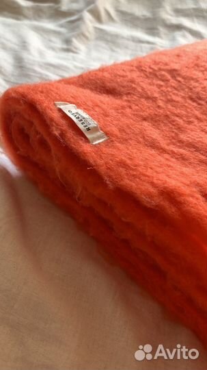 Мягчайший шарф женский reserved оранжевый