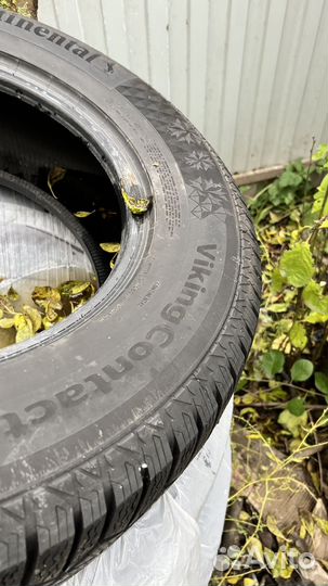 Continental ContiVikingContact 7 235/65 R17