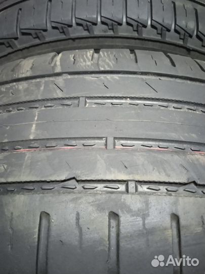 Michelin Latitude Tour HP 215/70 R16