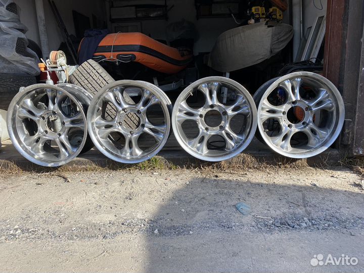 Литые r18 на toyota land Cruzer 100