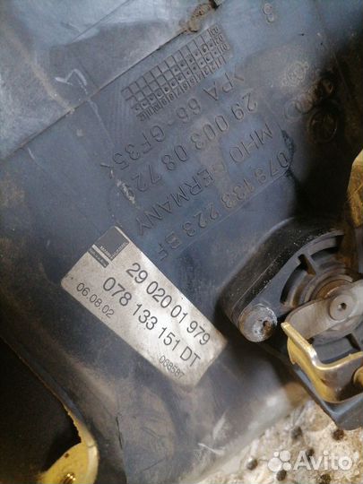 Коллектор впускной Volkswagen Passat