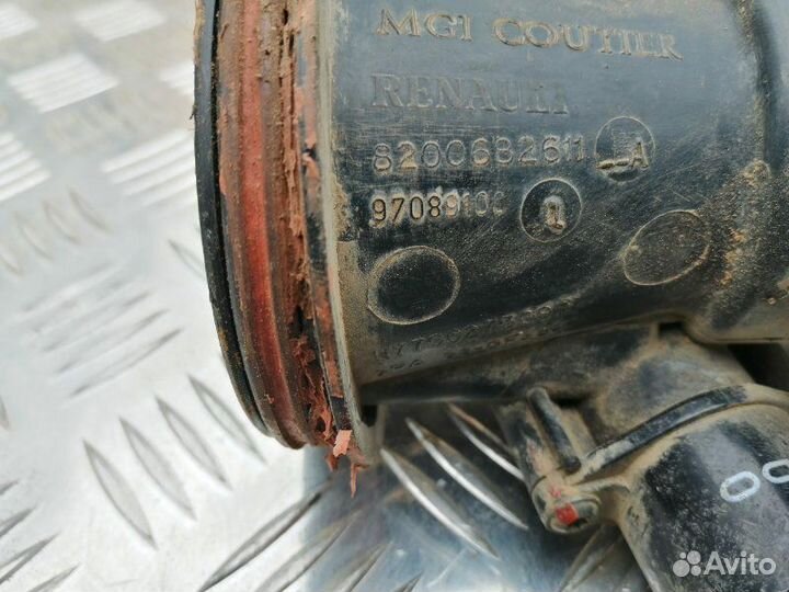 Дроссельная заслонка Renault Sandero BS12 K7J 2011