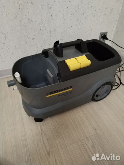 Пылесос Karcher puzzi 10 1