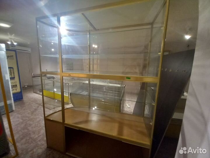 Продам стеллажи