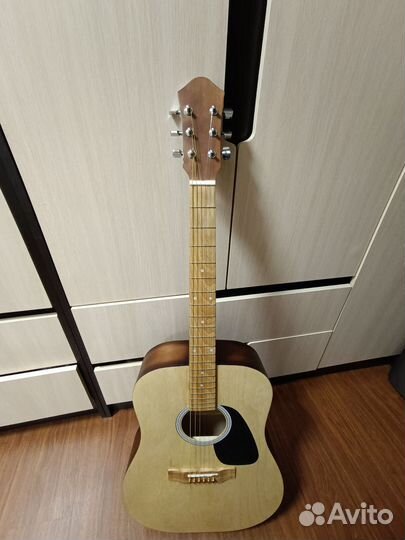 Акустическая гитара амистар