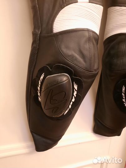 Мотокостюм комбинезон Spyke кожанный 50 размер (М)