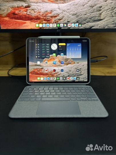 Logitech Combo Touch (iPad Pro 11) (новый)