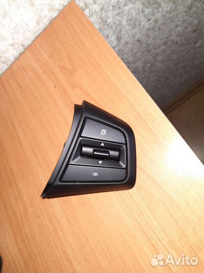 Рулевые кнопки