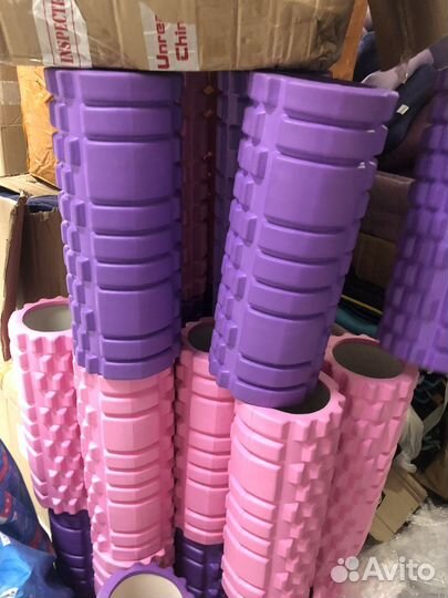 Массажный ролик и утяжелитель