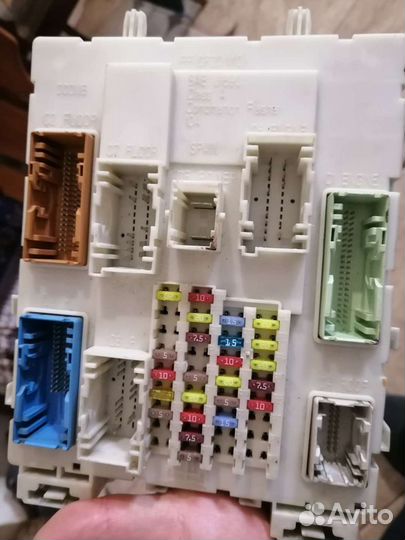 Блок управления кузовом, блок предохранителей форд