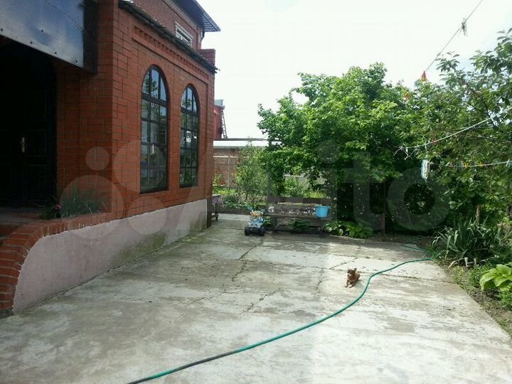 Дом 350 м² на участке 28 сот.