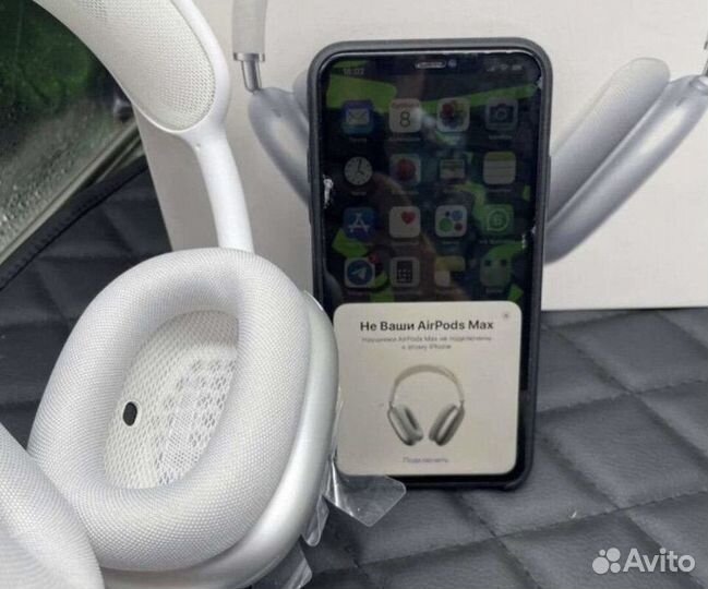 AirPodsMax Белые