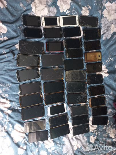 Samsung Galaxy A01, 2/16 ГБ
