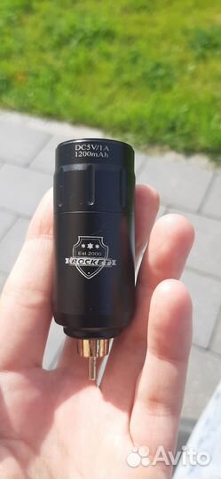 Беспроводной блок питания для тату машинки