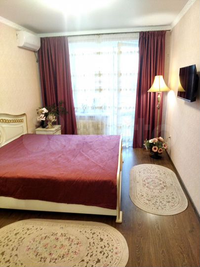 2-к. квартира, 65 м², 8/10 эт.