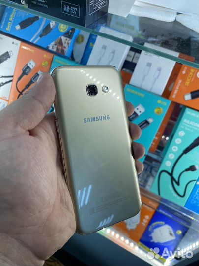 Телефон Samsung galaxy a5 2017