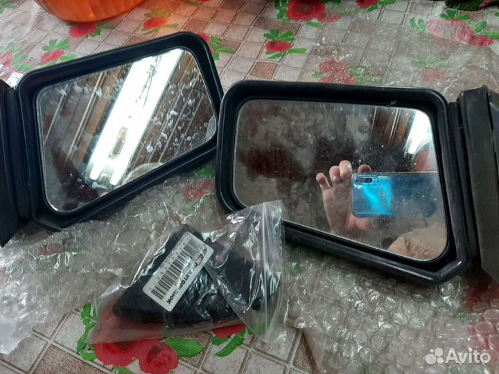 Продам зеркала на 08, 09, 99