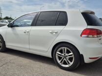 Volkswagen Golf 1.4 MT, 2012, 168 000 км, с пробегом, цена 699 000 руб.