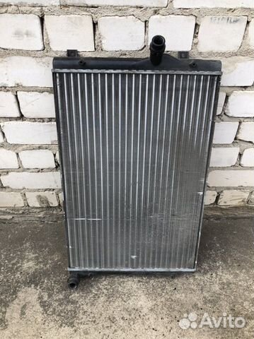 Радиатор охлаждения двигателя Шкода Октавия А5