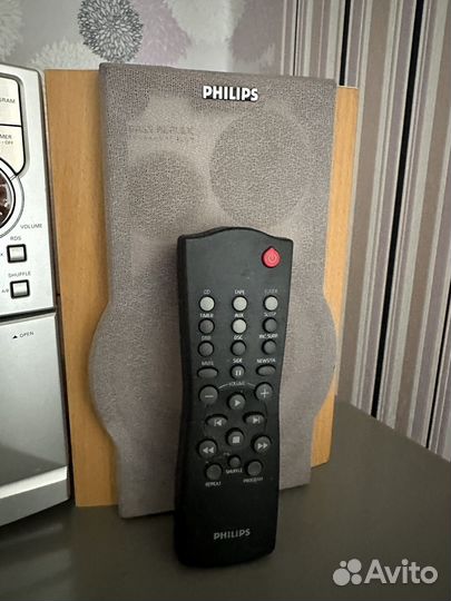 Музыкальный центр philips