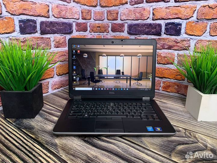 Мощный ноутбук Dell Corei5/8gb/SSD/HD+