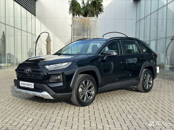 Toyota RAV4 2.0 CVT, 2024