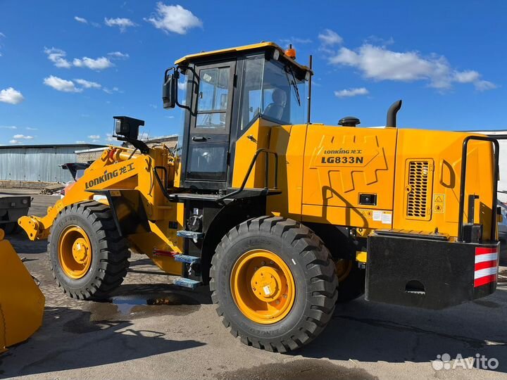 Фронтальный погрузчик Lonking LG833N, 2024