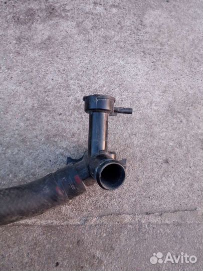 Kia Rio заливная горловина охлаждения радиатора