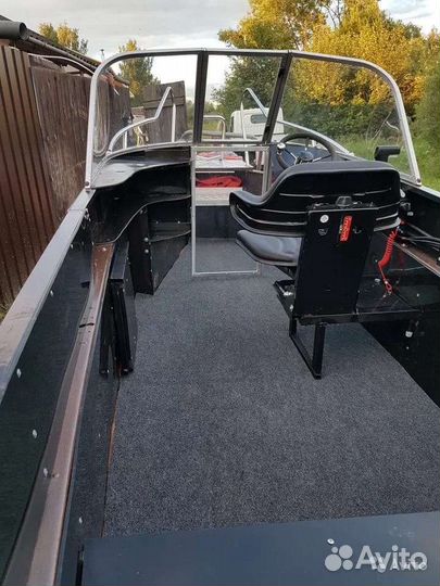 Южанка, Suzuki DF20 (инжектор)