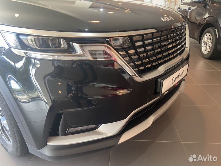 Kia Carnival 2.2 AT, 2023