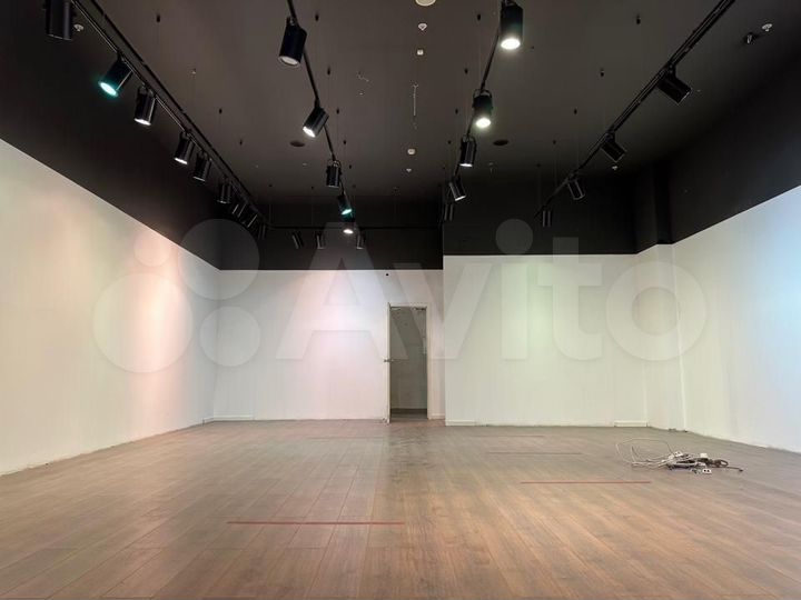 Сдам торговое помещение, 89.8 м²