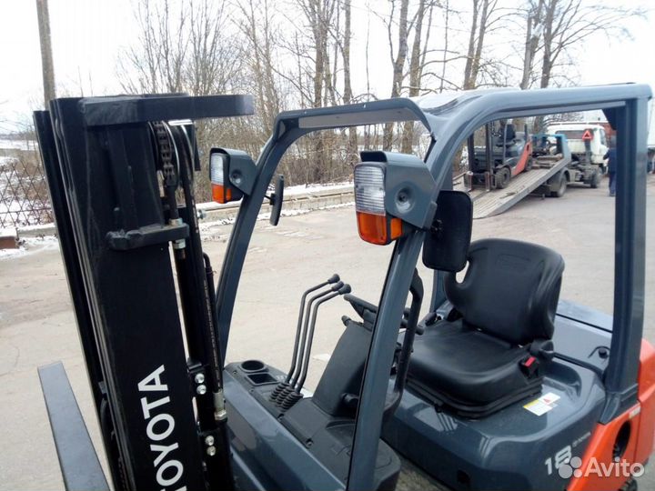 Водитель погрузчика