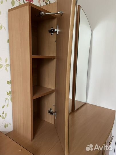 Трельяж с зеркалом