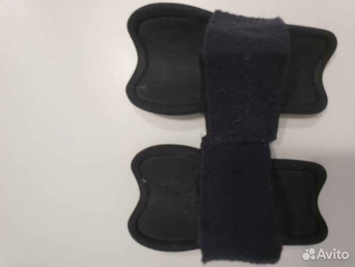 Щитки футбольные детские