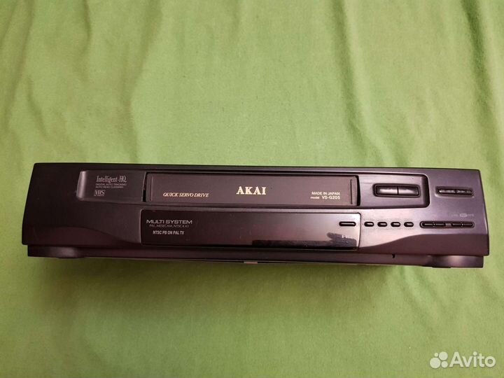 Видеомагнитофон Akai, Toshiba